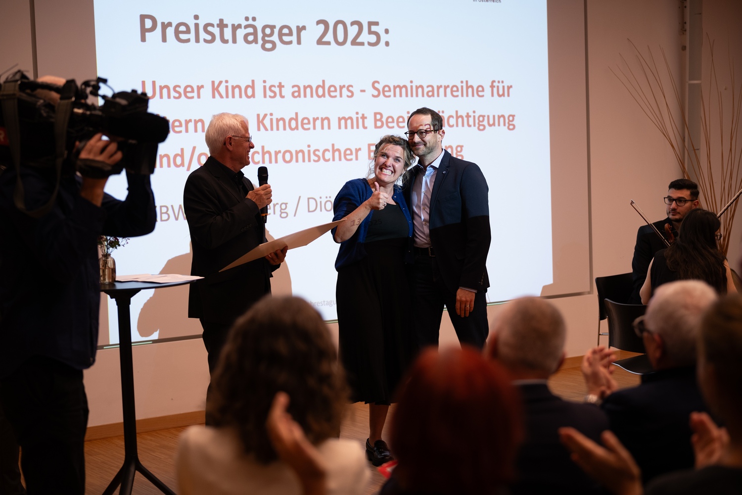 Preis der Katholischen Erwachsenenbildung / Kath Kirche Vorarlberg / Veronika Fehle Preis der Katholischen Erwachsenenbildung Unser Kind ist anders